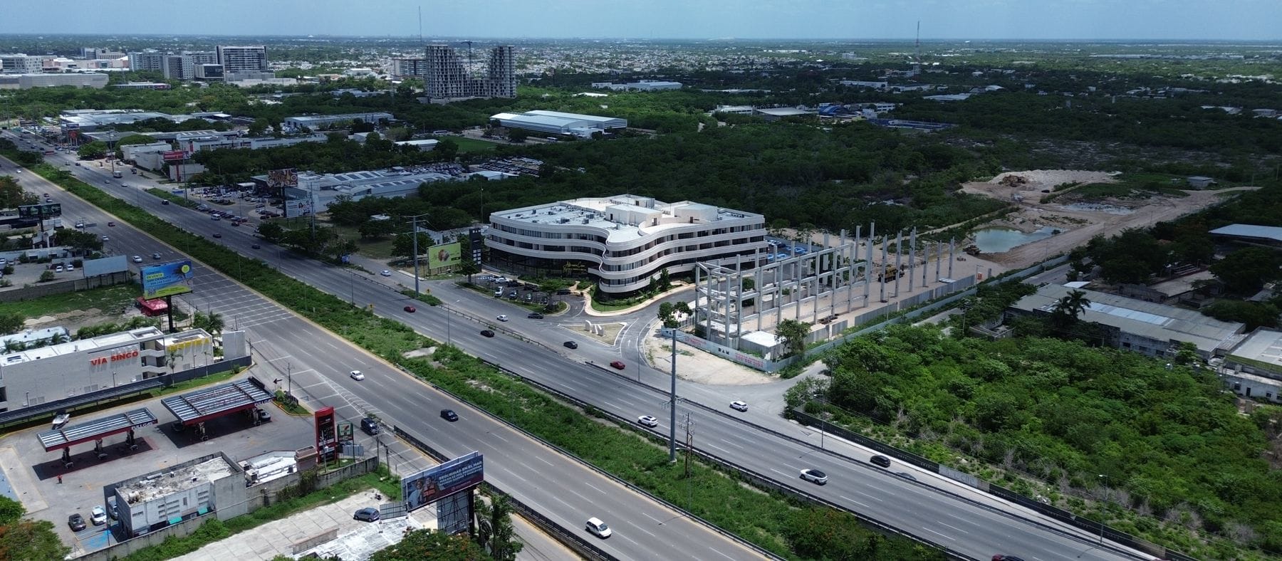 Distrito de Arte Mérida y la obra de Parque Pimienta, vista aérea